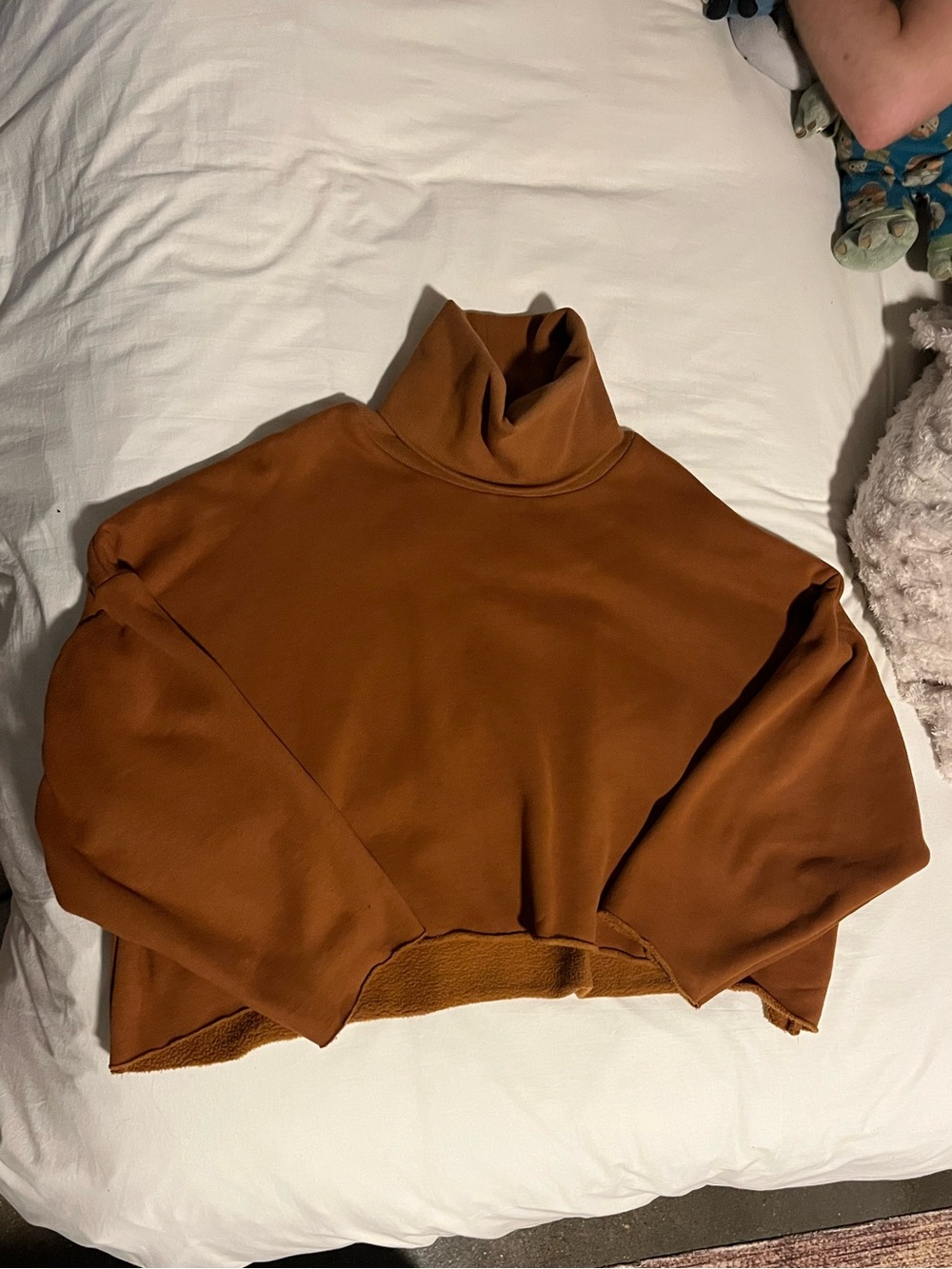 Cropped Oversized Brown Neck Sweatshirt